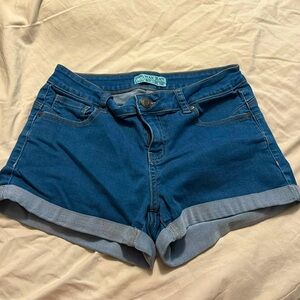 Women’s jean shorts